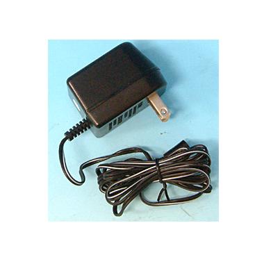 36J-D0445（03-3114）汎用電源アダプター トランス式 出力4．5V