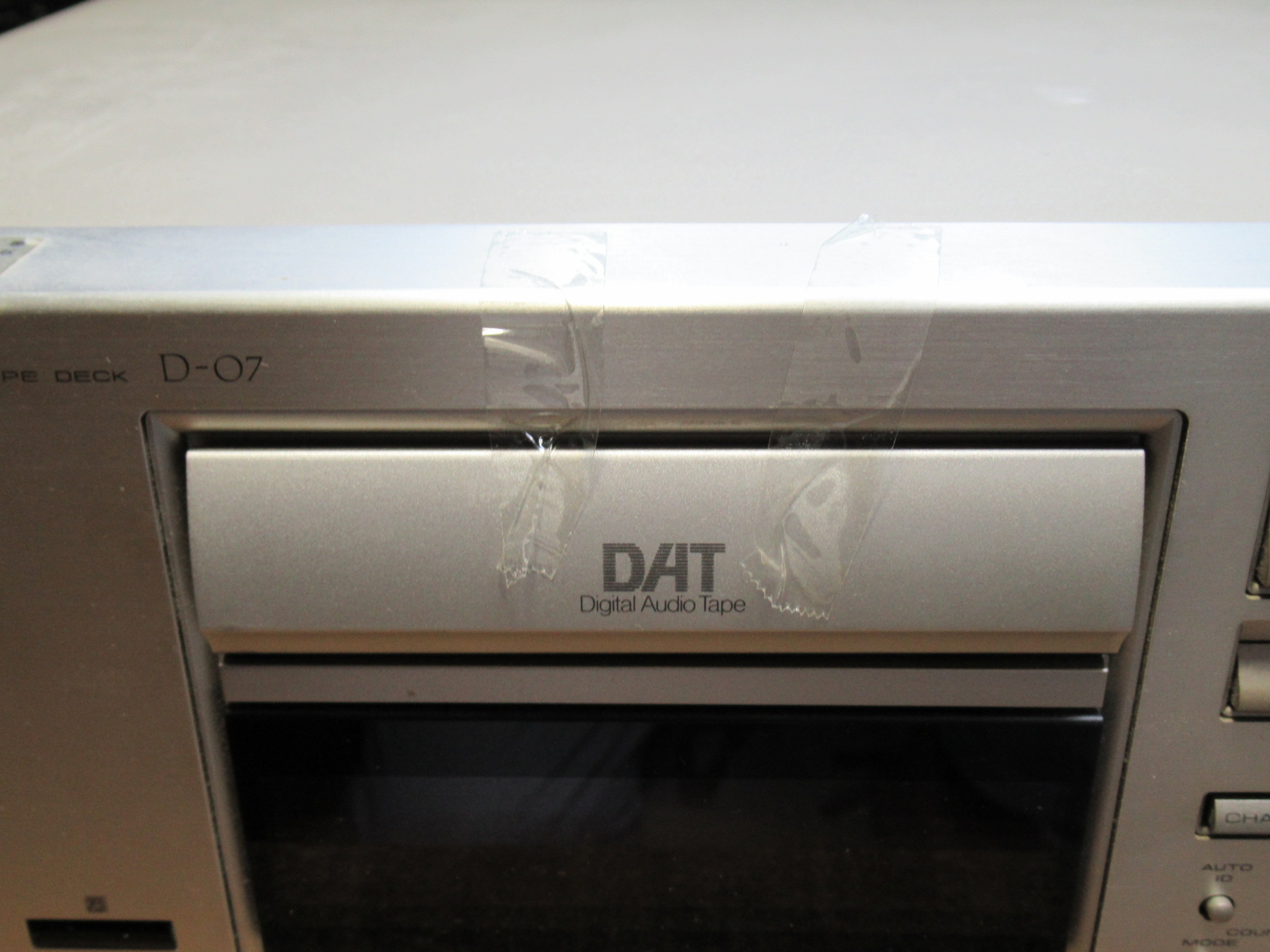 PIONEER D-07 トレイ蓋修理 – Audiolife － Enjoy your audio life!!