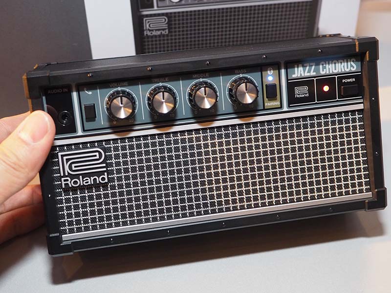 ギターアンプ型Bluetoothスピーカー「JC-01」は約2万円で12日発売