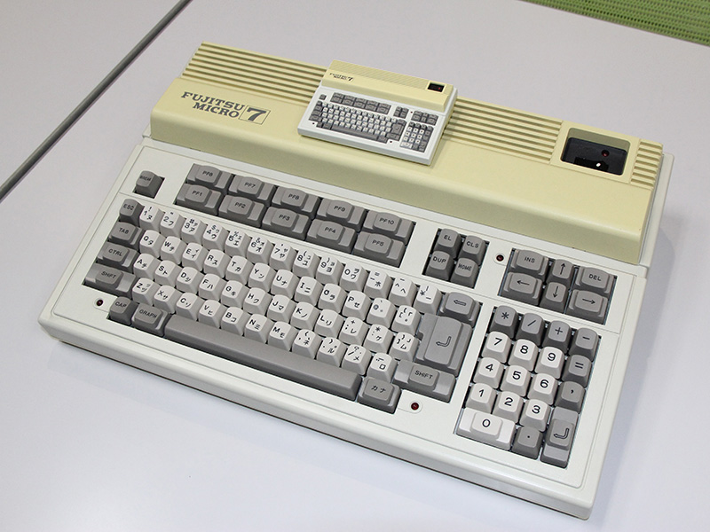 PC-8001やFM-7、MZ-80C……懐かしのパソコンがミニサイズで現代に甦る