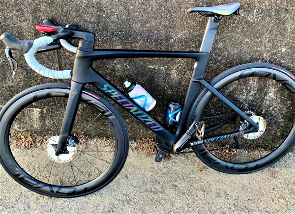 名品紹介」待望のチューブレスタイヤ “S-WORKS TURBO RAPIDAIR” ｜ B