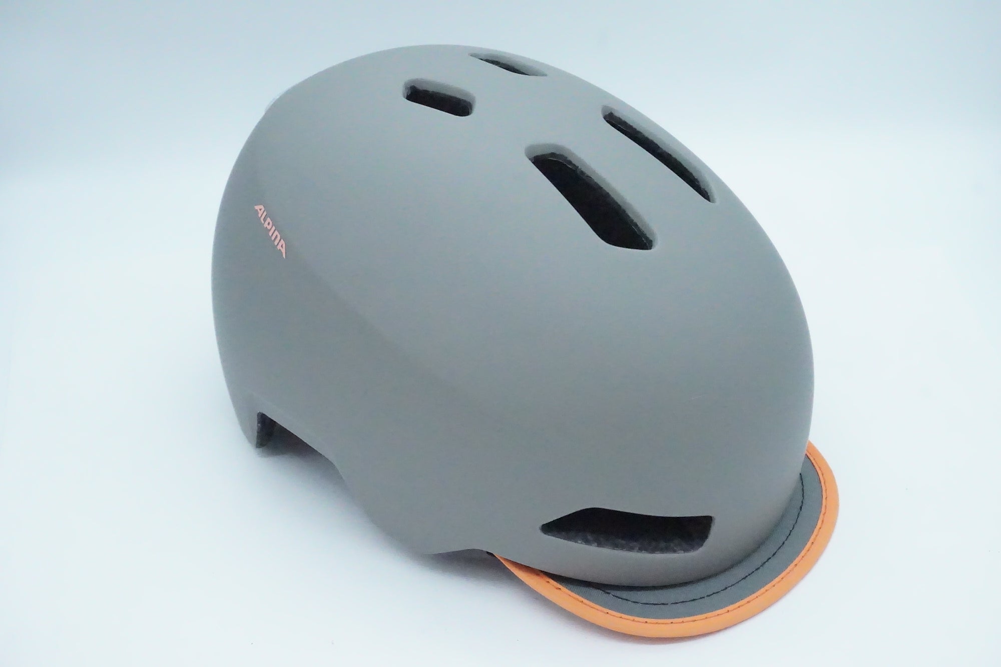 ALPINA 「アルピナ」 BROOKLYN 52-57cm ヘルメット/ 京都西院店