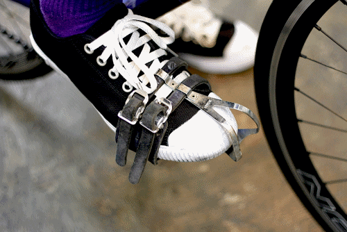 初めてのピストバイクの必需品！ | ブローチャーズ - BROTURES ONLINE