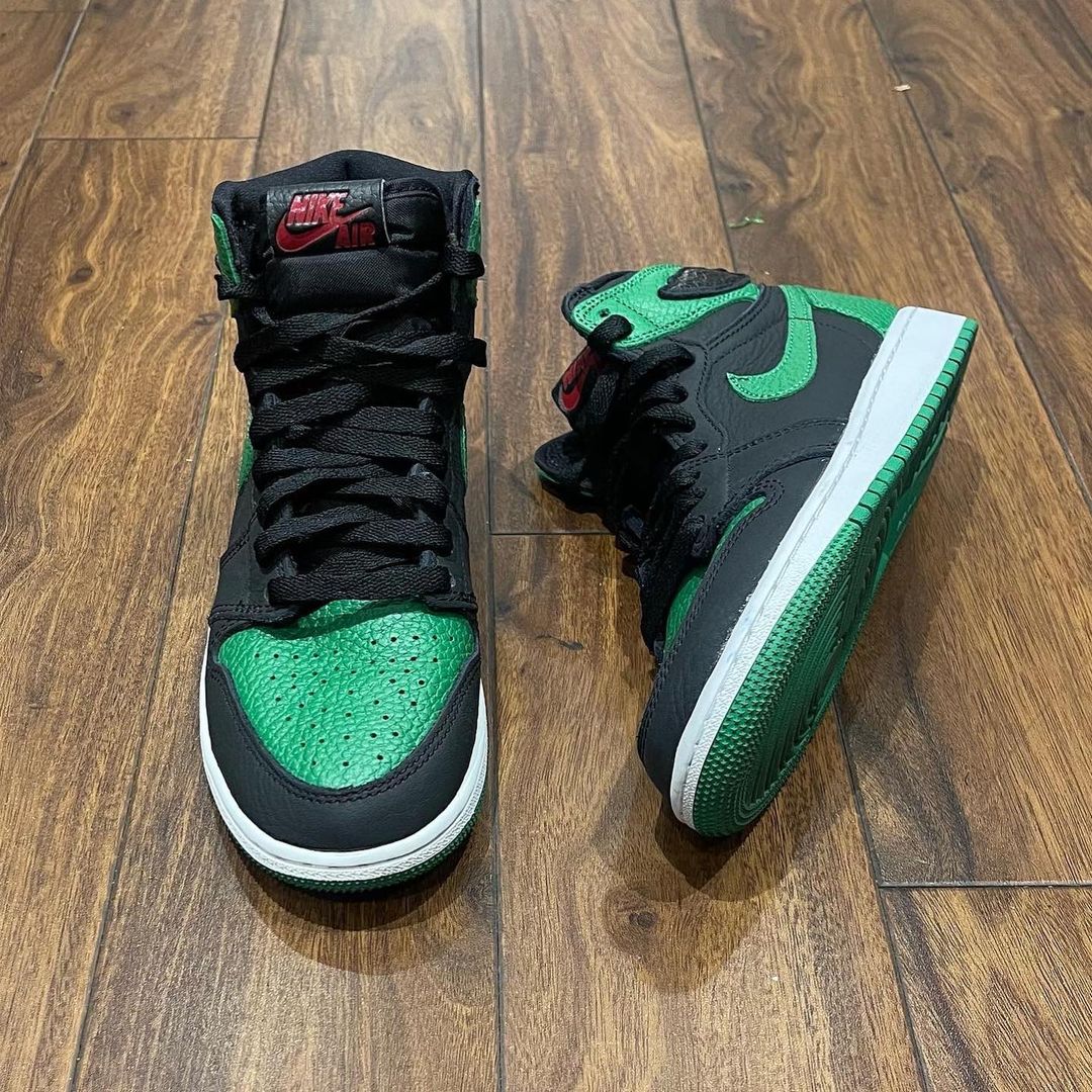 Air Jordan 1 Retro High 