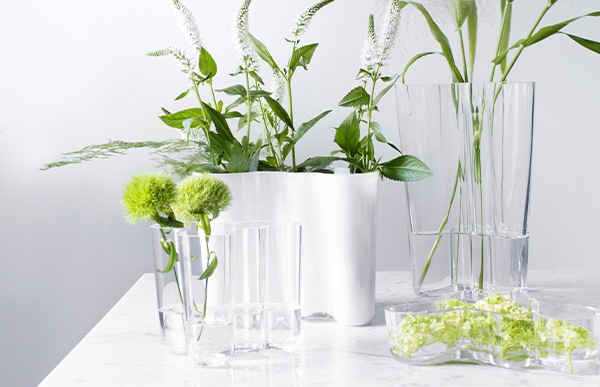 イッタラ フラワーベース / アアルトベース 251 mm クリア L [ iittala