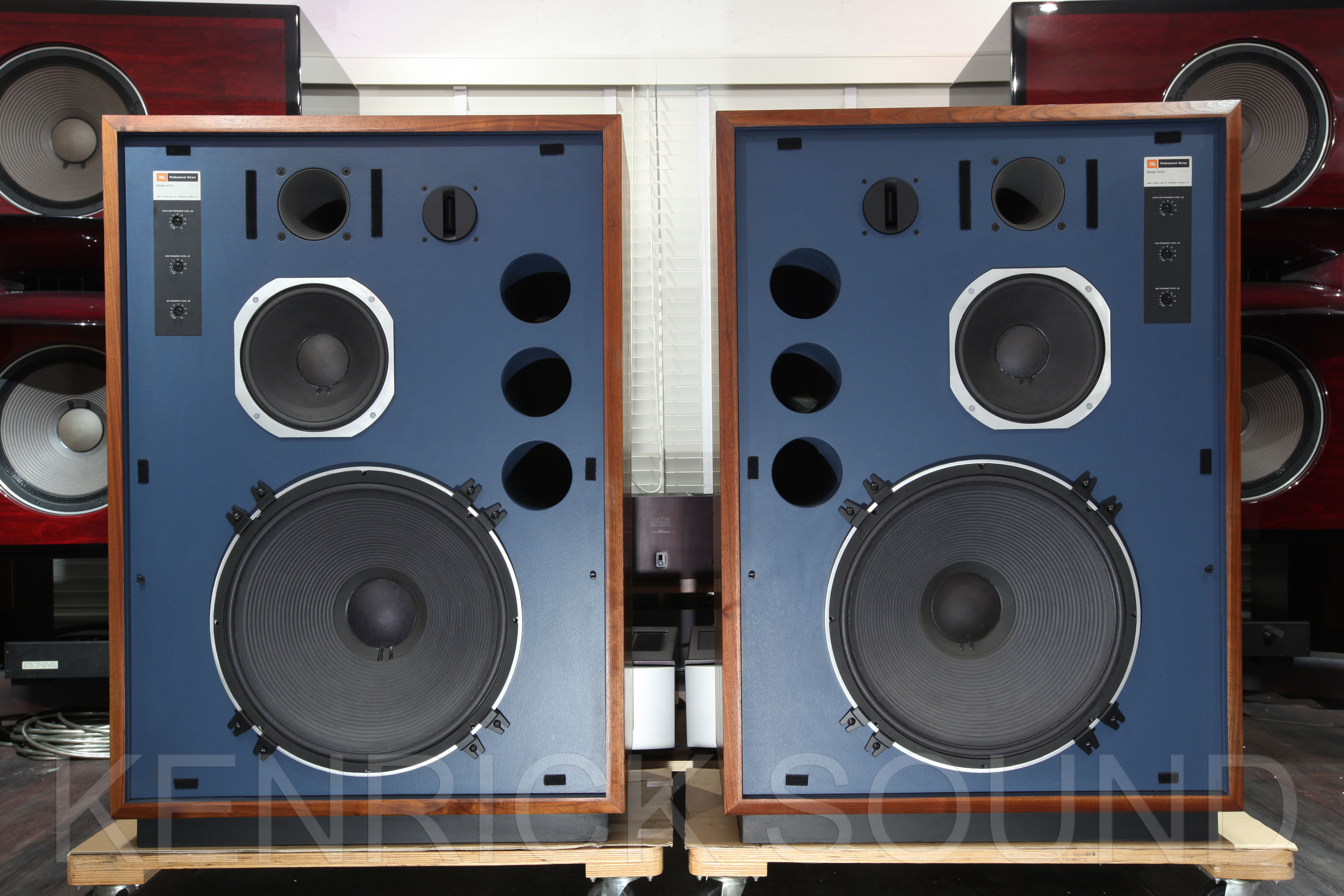 JBL 4345 決め手は18インチウーファー！4way大型モニター - ケンリック