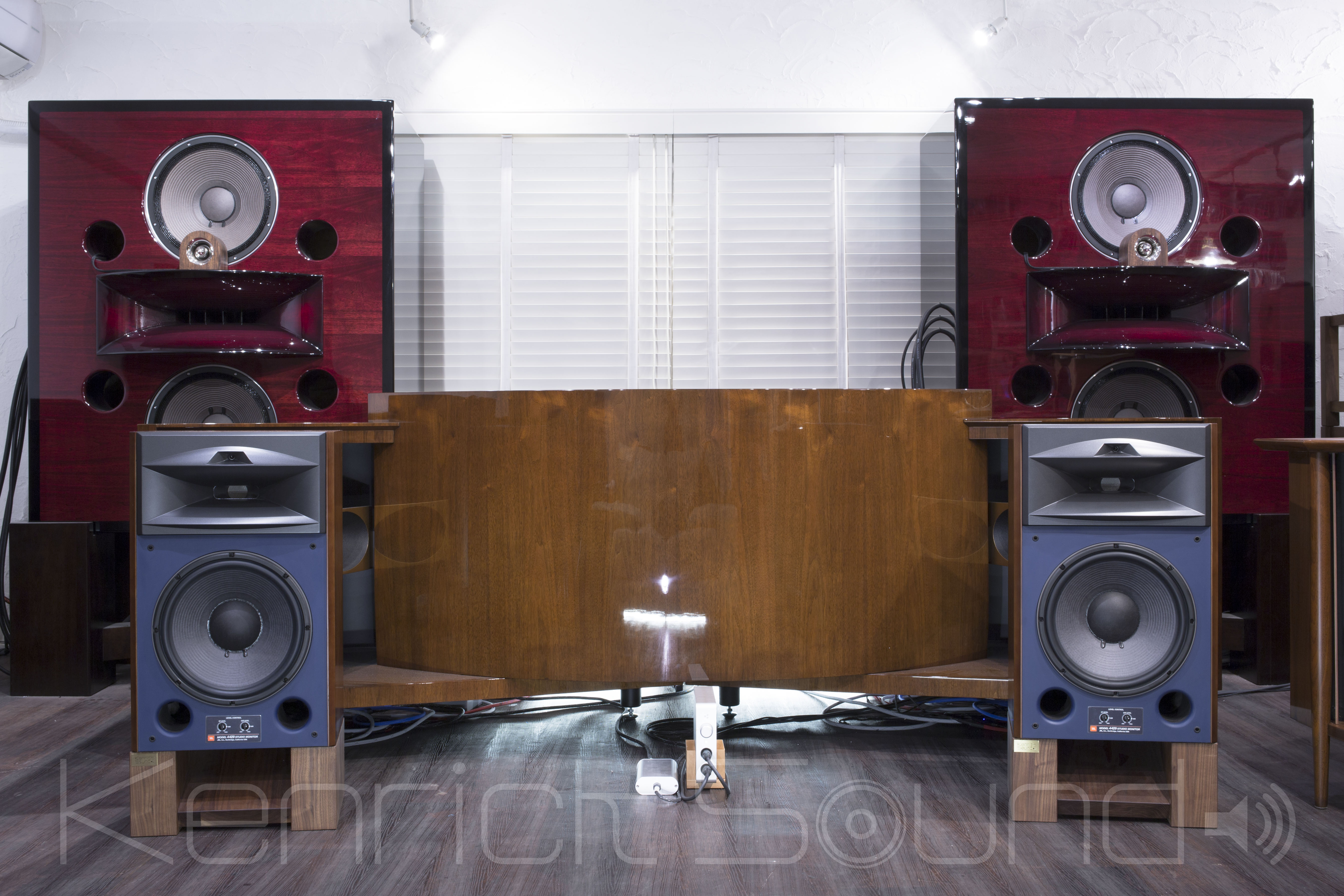 JBL 4429 最新スピーカー 新品ATT ワンオーナー元箱付 送料無料