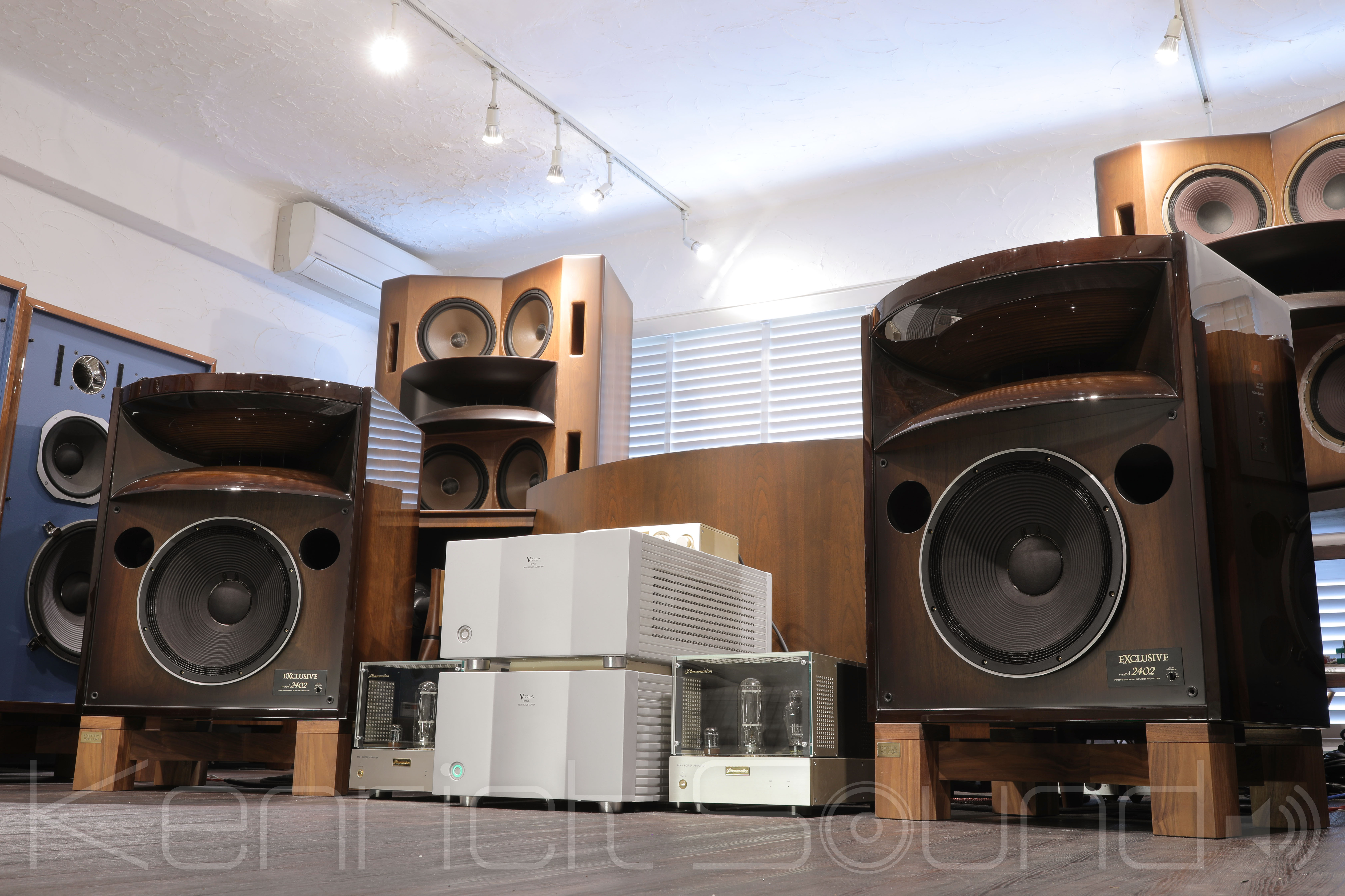 PIONEER EXCLUSIVE model 2402 新規ウォールナット・サンバースト