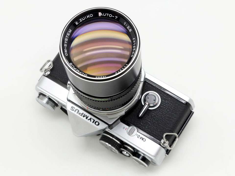 OM E.ZUIKO AUTO-T 135mm / f2.8 (OLYMPUS オリンパス)