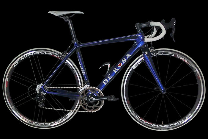 DeRosa R838 デローザ フルカーボンロードレーサーのご紹介です