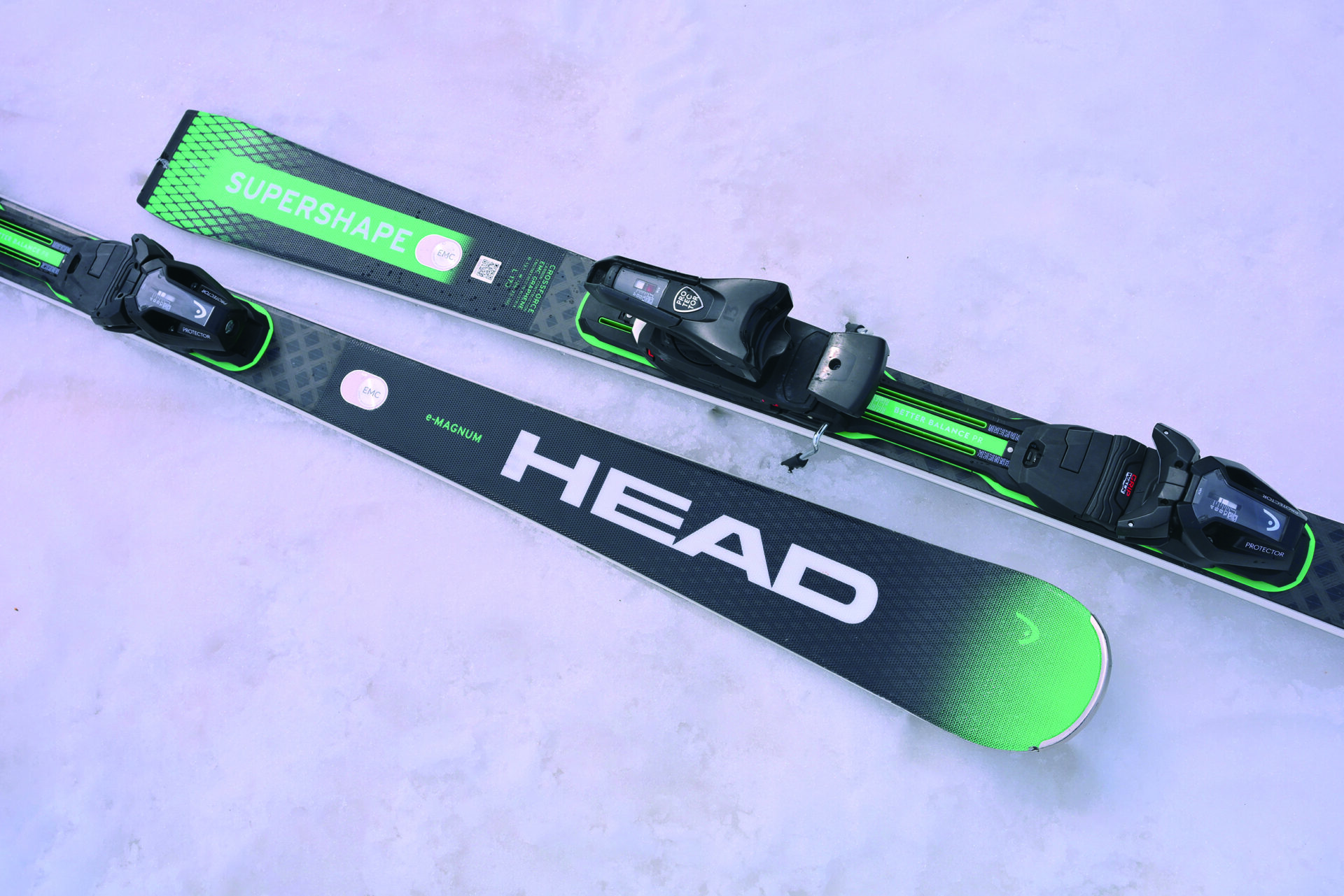 HEAD／SUPERSHAPE E-MAGNUM｜特集記事一覧｜スキーネット skinet