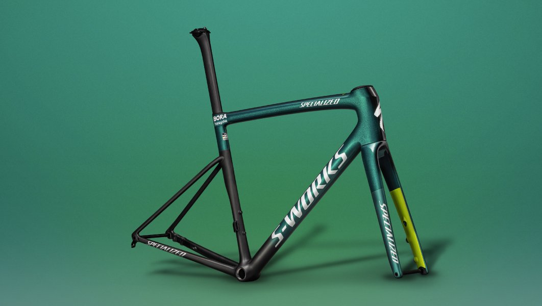 S-Works Tarmac SL8 チームレプリカ フレームセット発売