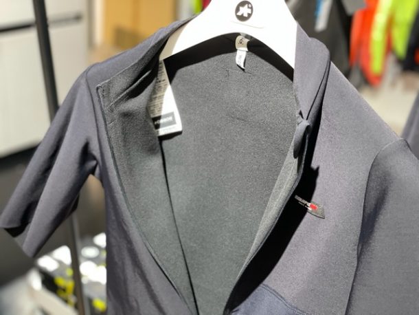 ASSOS（アソス）最新のミッドレイヤー、そして最新最強のジャケットが