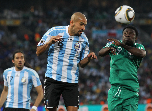 asahi.com（朝日新聞社）：ベテラン2人、W杯経験生かし先取点