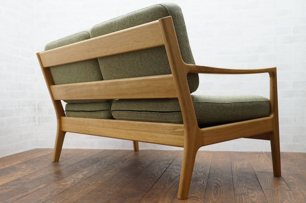 IDC大塚家具 起立木工 2シーターアームソファ「ノルディ」 | サークル