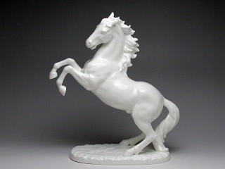 ノリタケ 記念品 贈り物 干支午 馬 ふくろう となりのトトロ