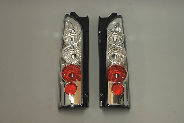 ルナティック・エモーション】ユーロテール 200系 ハイエース