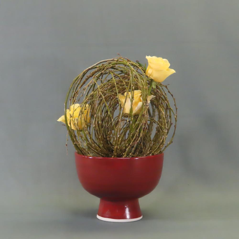 あなたもこんな器で花を生けてみませんか！