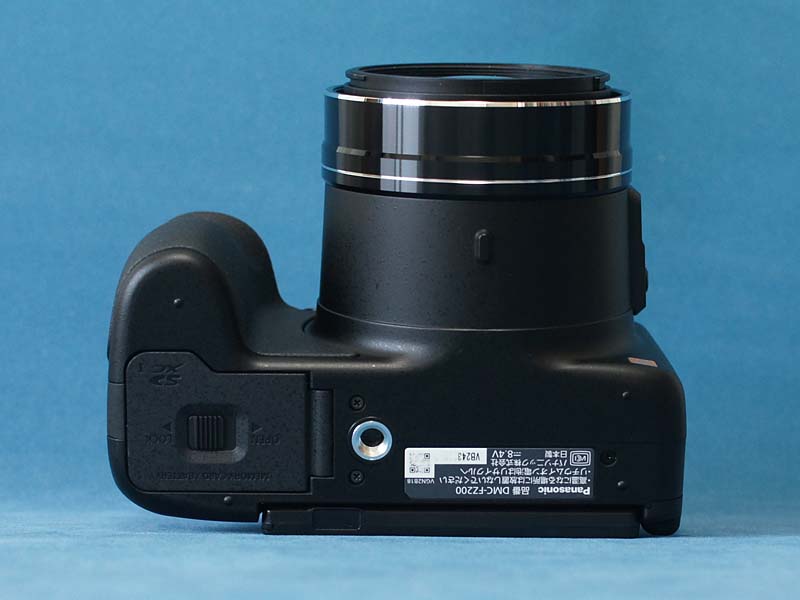 パナソニック Panasonic LUMIX DMC-FZ200の徹底レビュー 大口径ネオ
