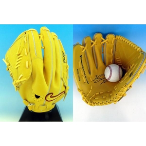 廃盤 左】岩隈モデルグローブ軟式 廃盤 左】岩隈モデルグローブ軟式