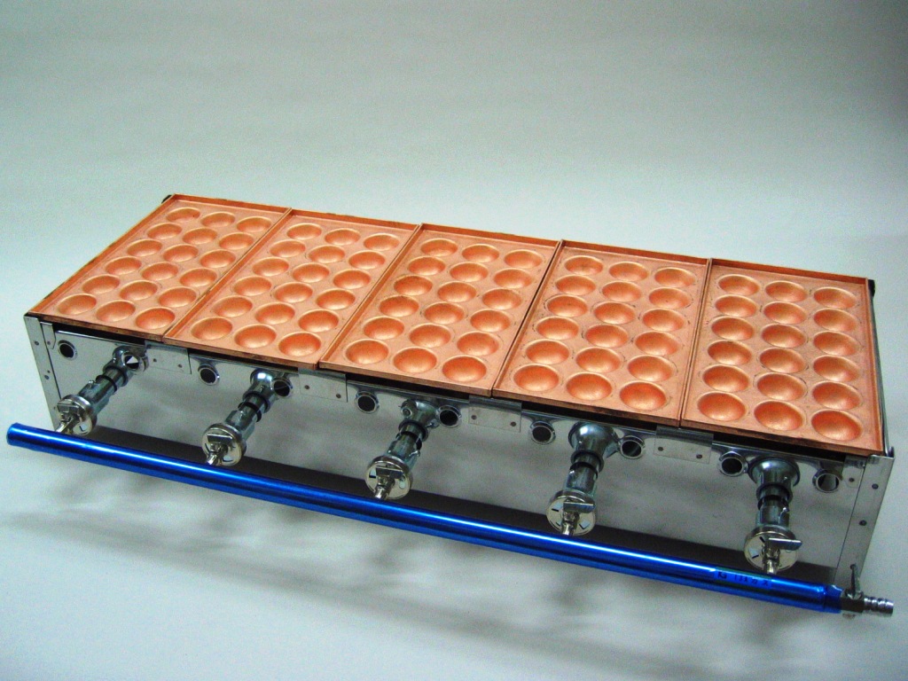 たこ焼き器18穴 銅板 1連：鉄板焼き器・たこ焼き器などを扱う厨房機器