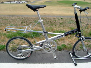 モールトンいぢり