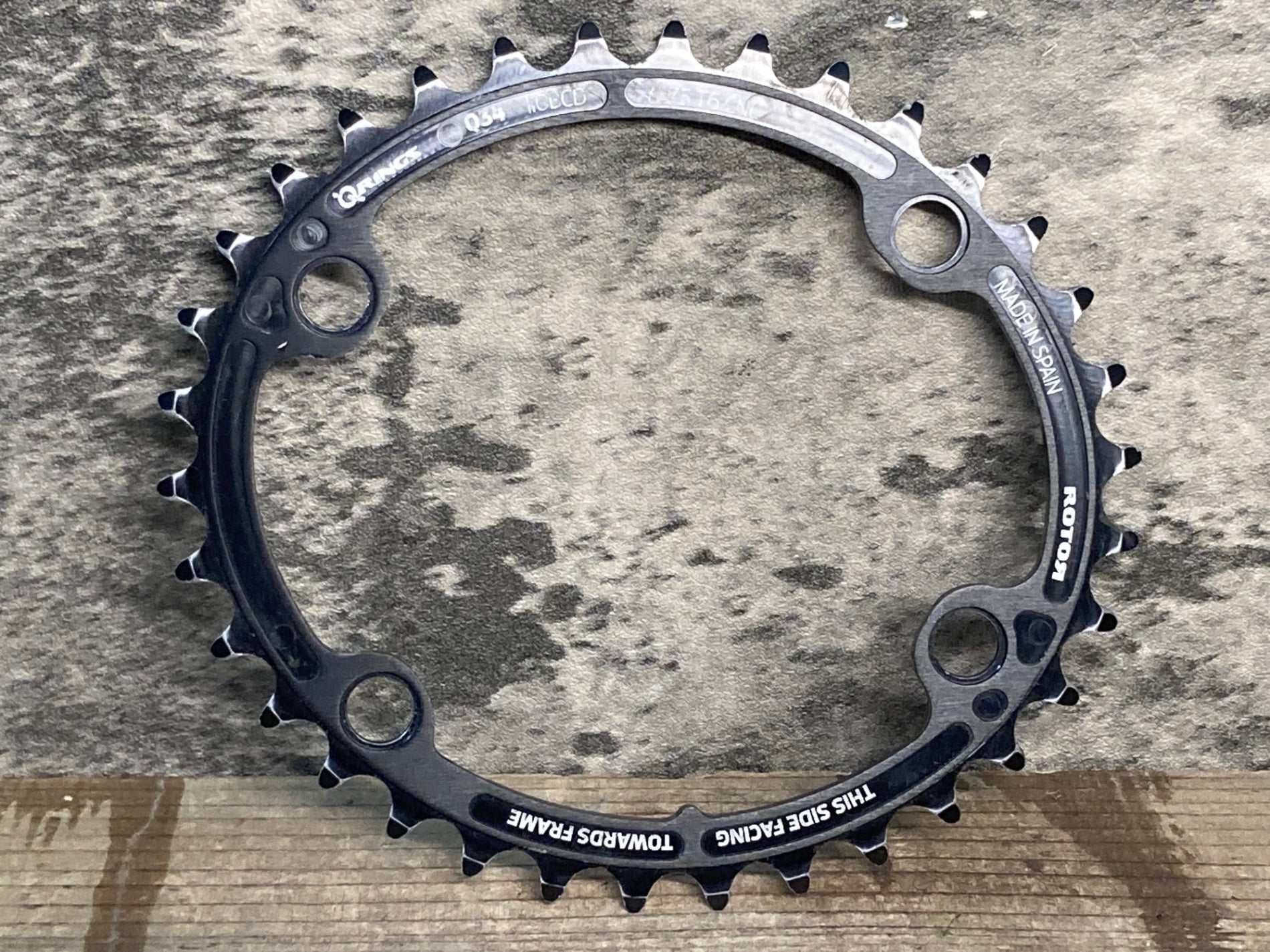 JK201 ローター ROTOR Q-RINGS チェーンリング 34T BCD110 楕円 – BICI