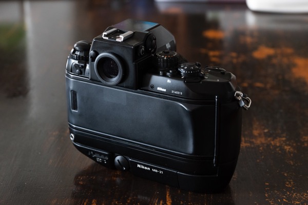 フィルム一眼レフ「Nikon F4s」を購入しました。