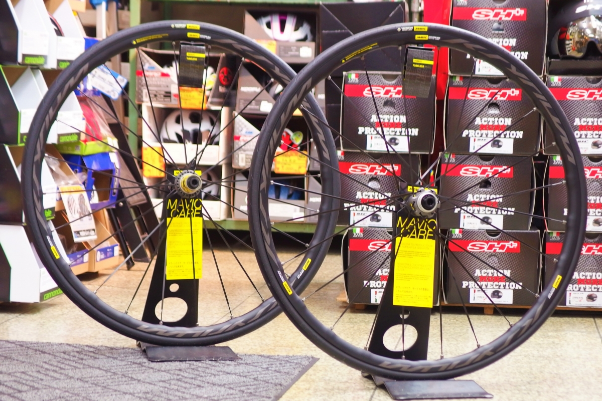 NEW！2018モデル！】『MAVIC』の新型ディスクロードホイールそろい踏み