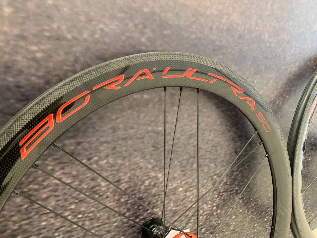 CAMPAGNOLO】リムブレーキユーザー必見！ウルトラプレミアムなホイール