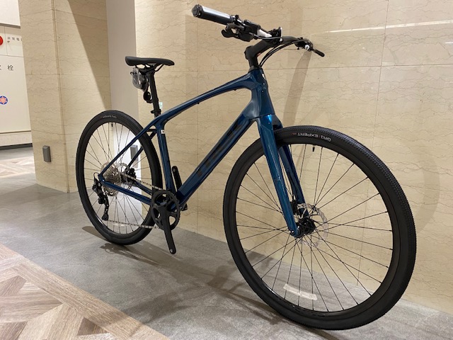 TREK】FX S4！20万以下のフルカーボンバイク | 新宿で自転車をお探し