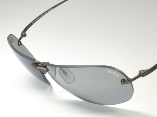 Ⅻ FACE RX(トゥエルブフェイスアールエックス)の魅力 | STAFF BLOG