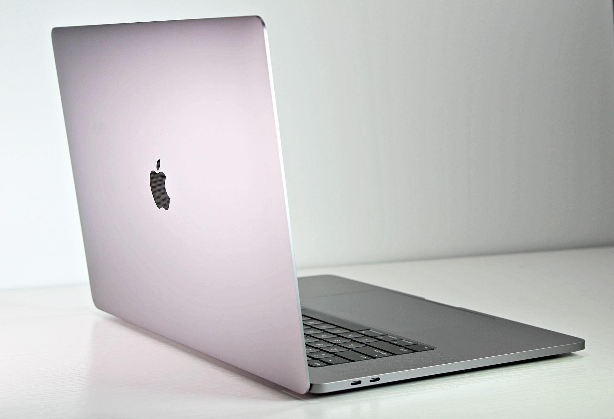 MacBook Pro (2019) 16-Inch - 2.4GHz Core i9 - 5600M - 32GB RAM