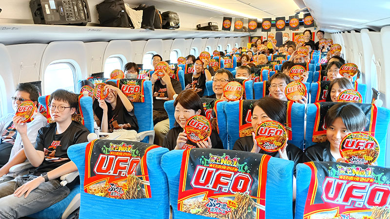 東海道新幹線の日常がぶっ濃い理不尽！ 日清焼そば U.F.O. ソース