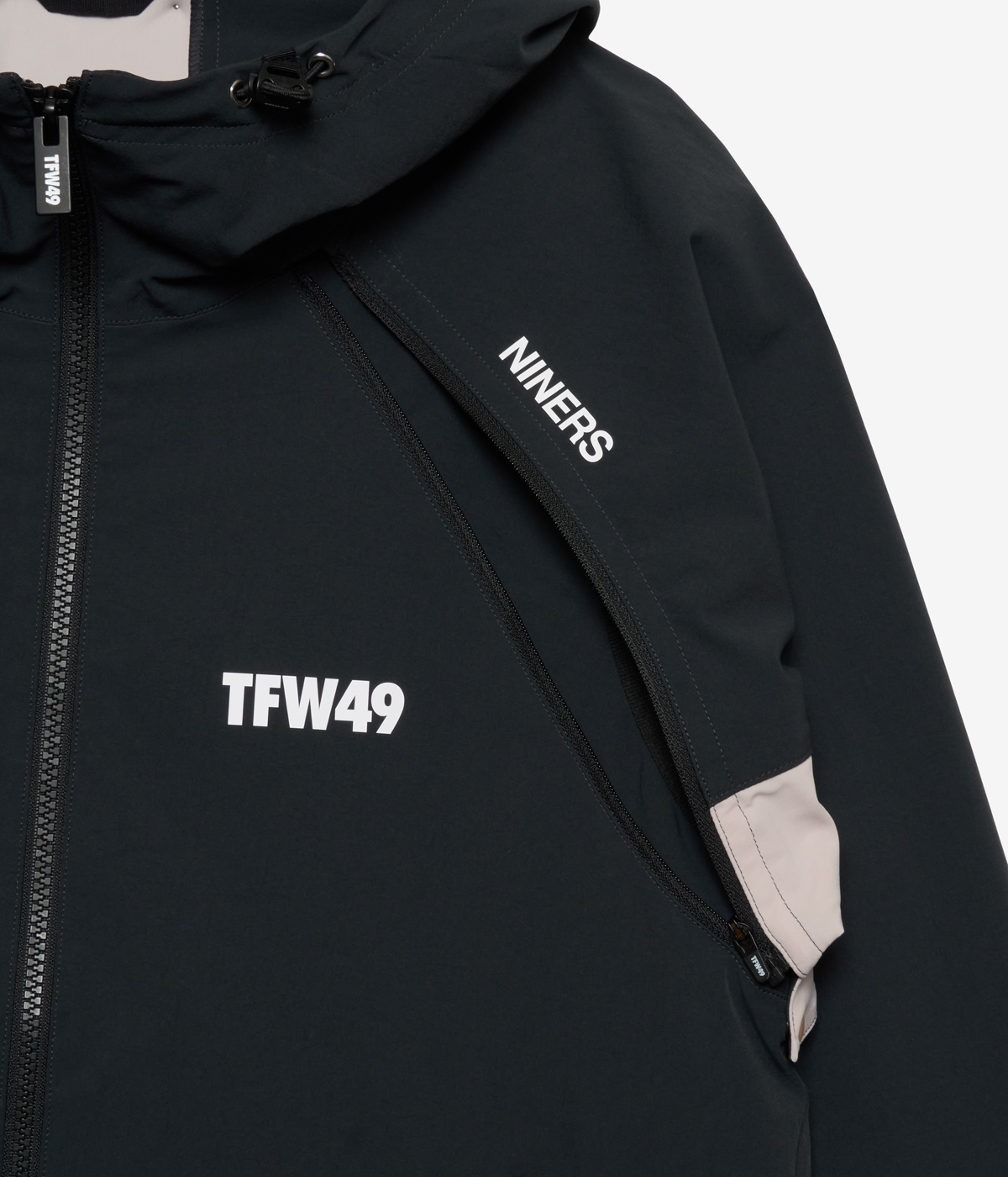 DETACHABLE 2WAY JACKET | TFW49（ティーエフダブリュー）Official EC