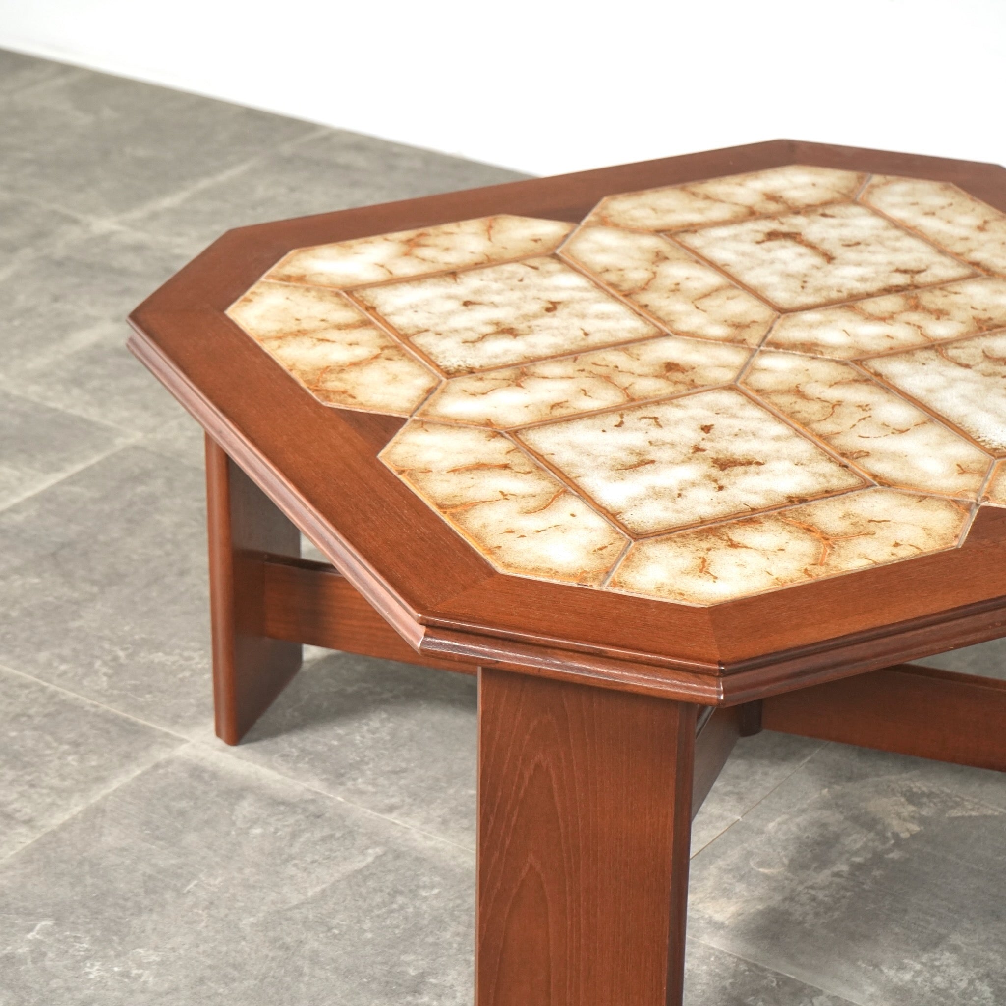 G-PLAN】タイルトップ ローテーブル – TIME HYPE