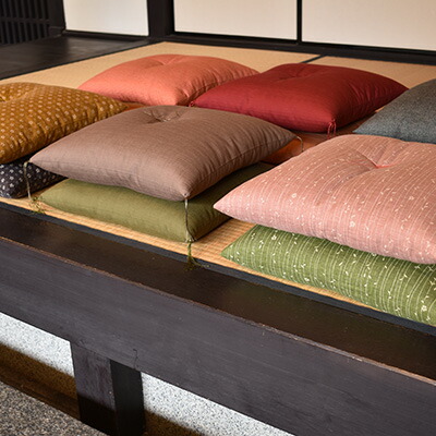 楽天市場】 □座布団カバー 銘仙判・55x59cm : 座布団の一疋屋