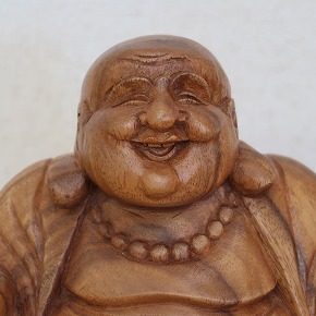 楽天市場】布袋さんの木彫り 座像 木製 スワール無垢材 20cm 七福神