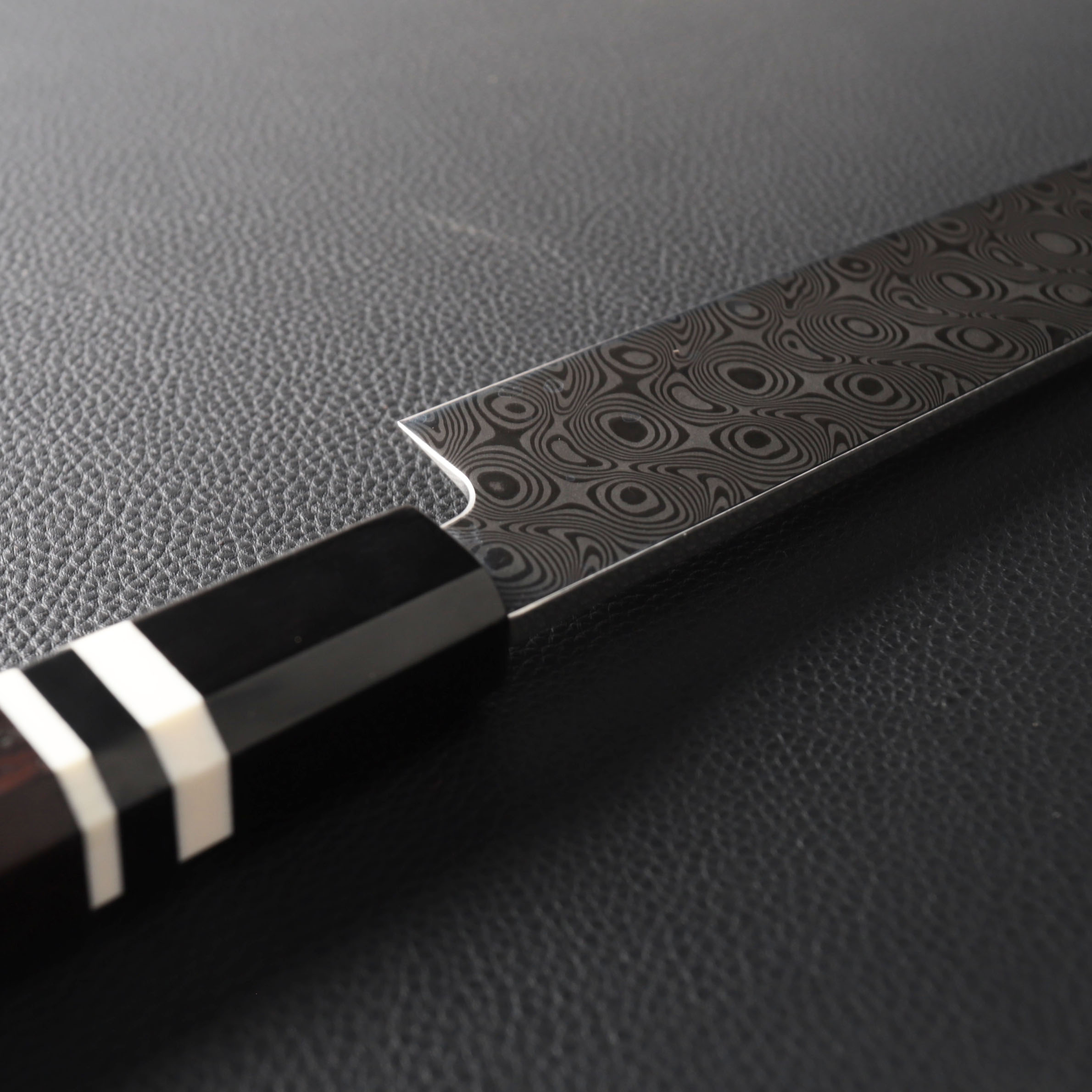 楽天市場】ダマスカス鋼 先丸柳刃包丁 尺一（刃渡り330mm） 尺（刃渡り