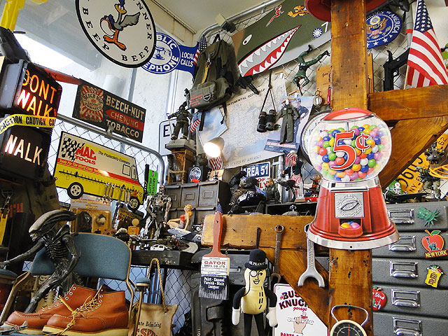 楽天市場】ガムボールマシン エンボスティンサイン 看板 アメリカン