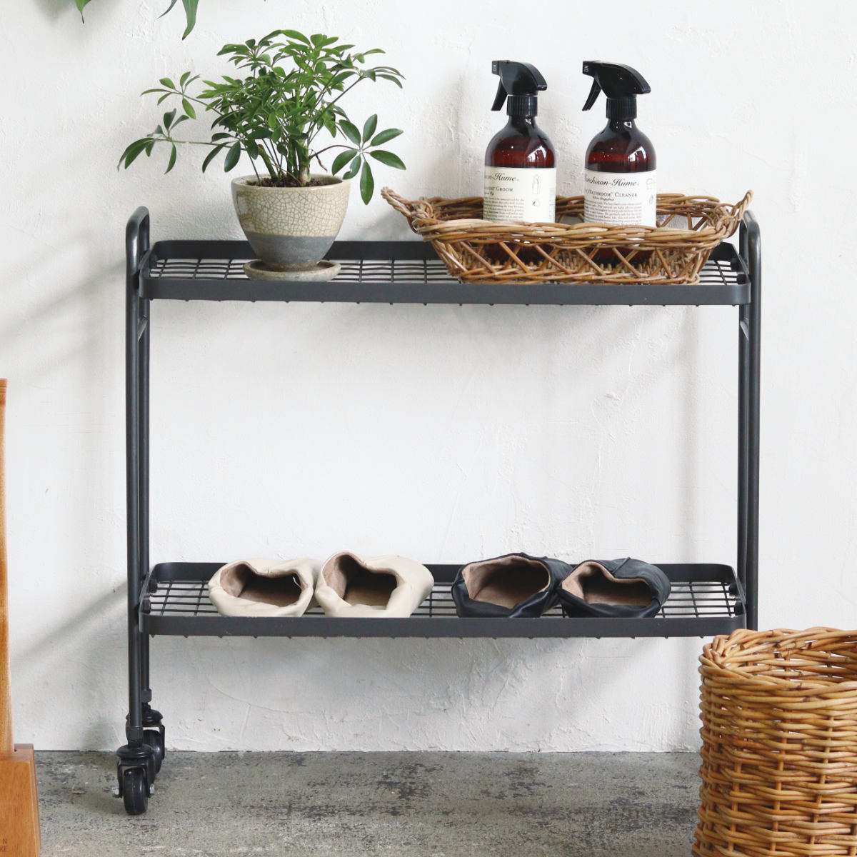 楽天市場】アイアンシェルフワゴン アンティークブラック 2段
