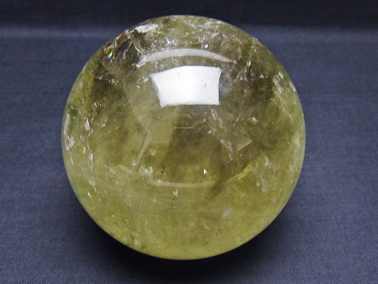 楽天市場】シトリン 丸玉 虹入り 83mm 台座付属 シトリンクォーツ