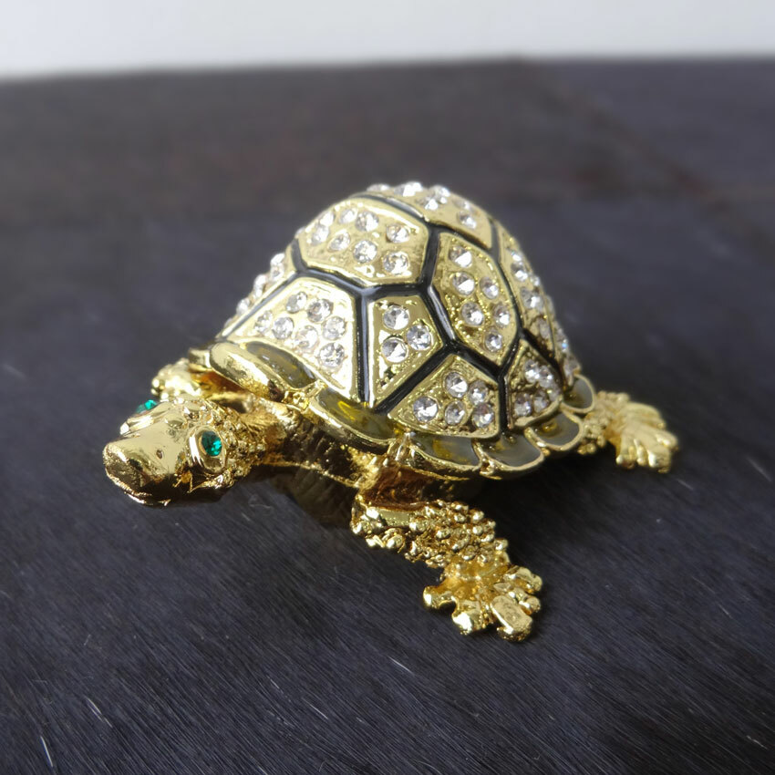 楽天市場】亀 カメ かめ 個性的 エナメル製 面白い かわいい 縁起の