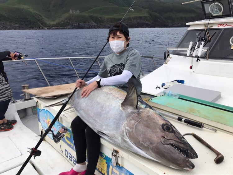 WhiteInsight 828 | TRUTH JAPAN