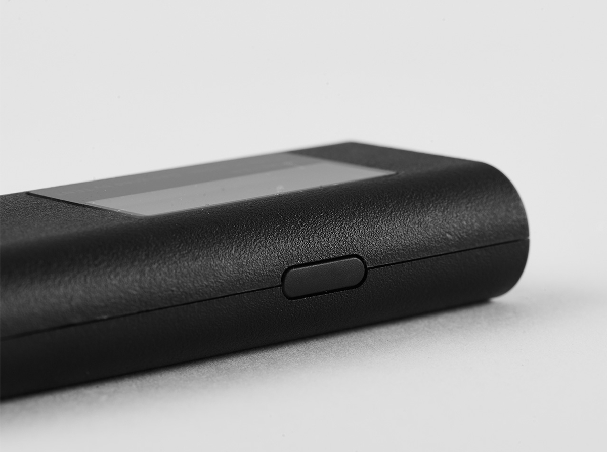 UVメーター｜サンバリア100 | 完全遮光日傘｜サンバリア100