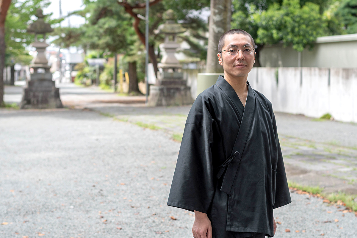 綾織作務衣 6番色黒（ブラック）【和粋庵】 | 作務衣・甚平通販 和粋庵