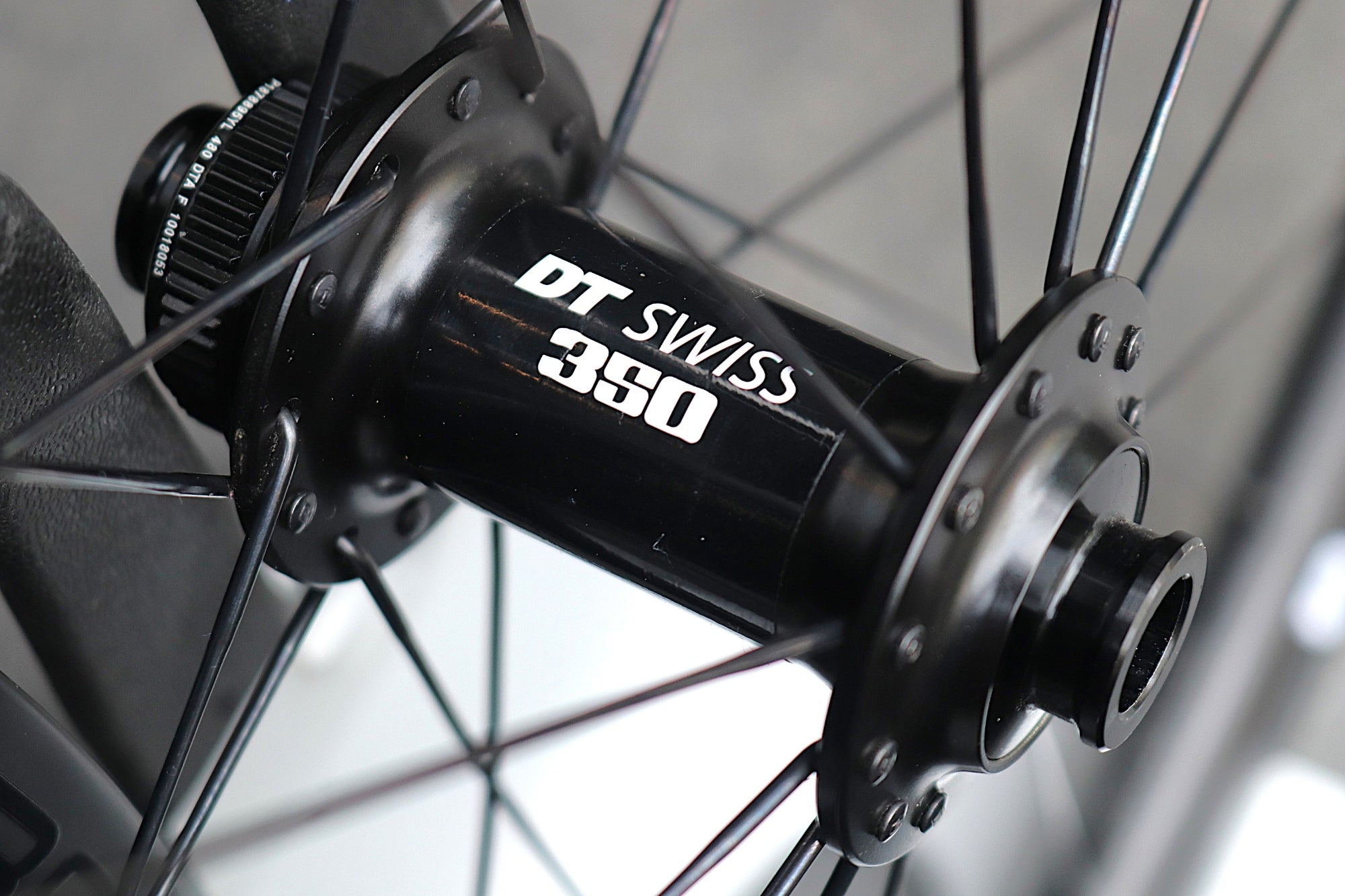 ロヴァール ROVAL C38 DISC カーボン チューブレスレディ ホイール