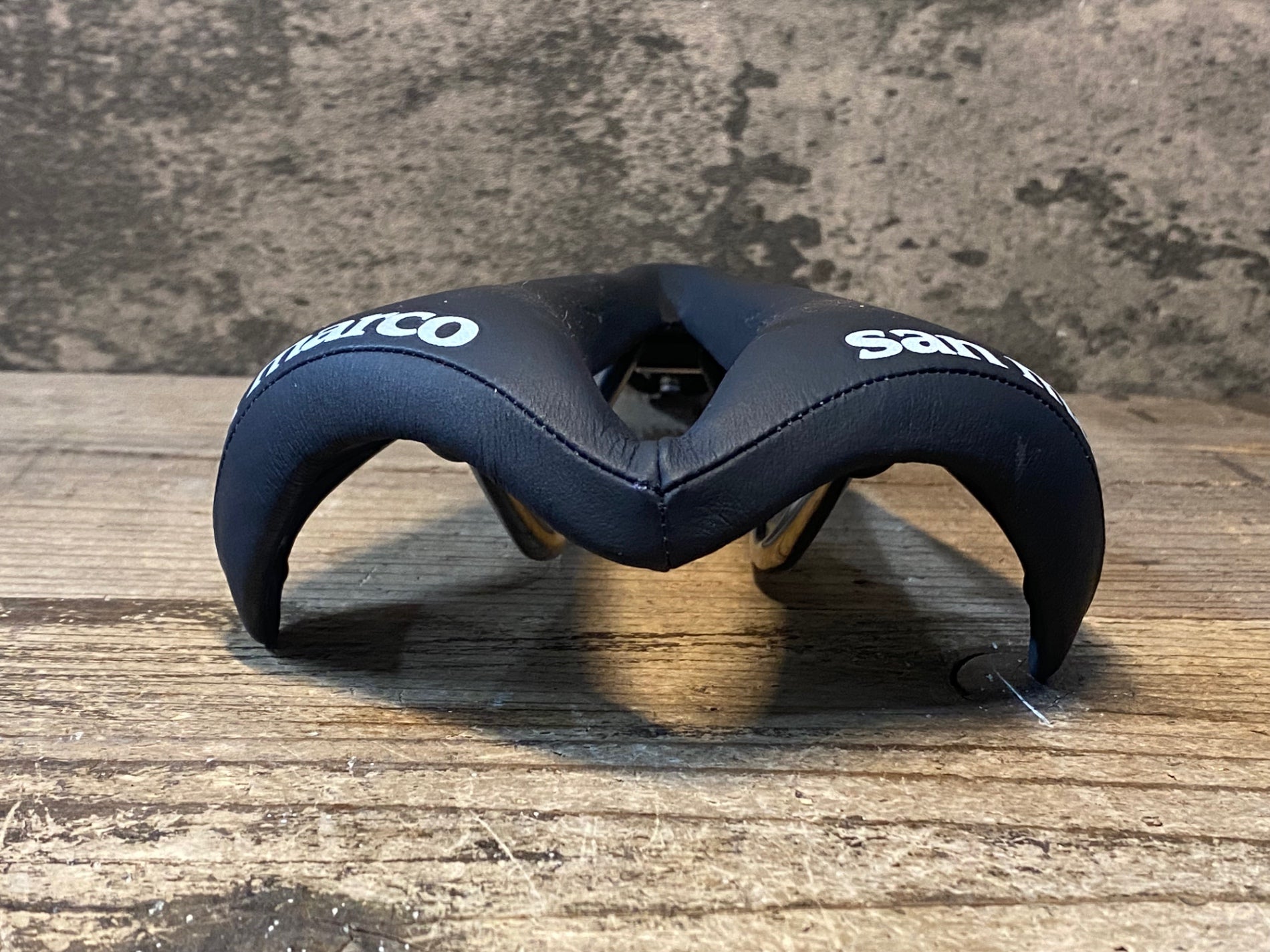 JO560 セラサンマルコ SELLE SANMARCO マントラ MANTRA サドル XSILITE