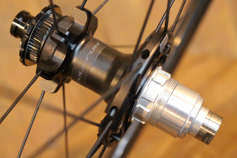 フルクラム FULCRUM スピード SPEED 40 DB LITE TLR カーボン