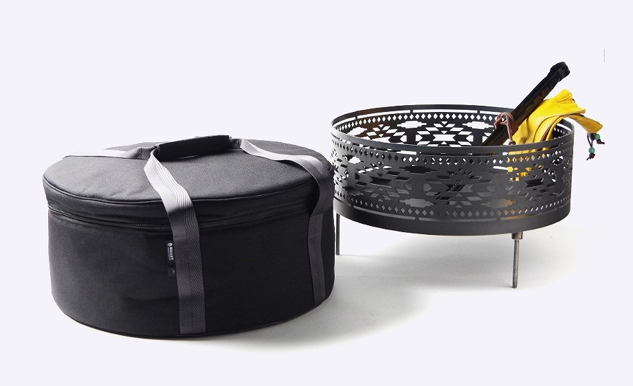 あの焚火台の専用ケースが人気沸騰。痒いところに手が届く、バリ